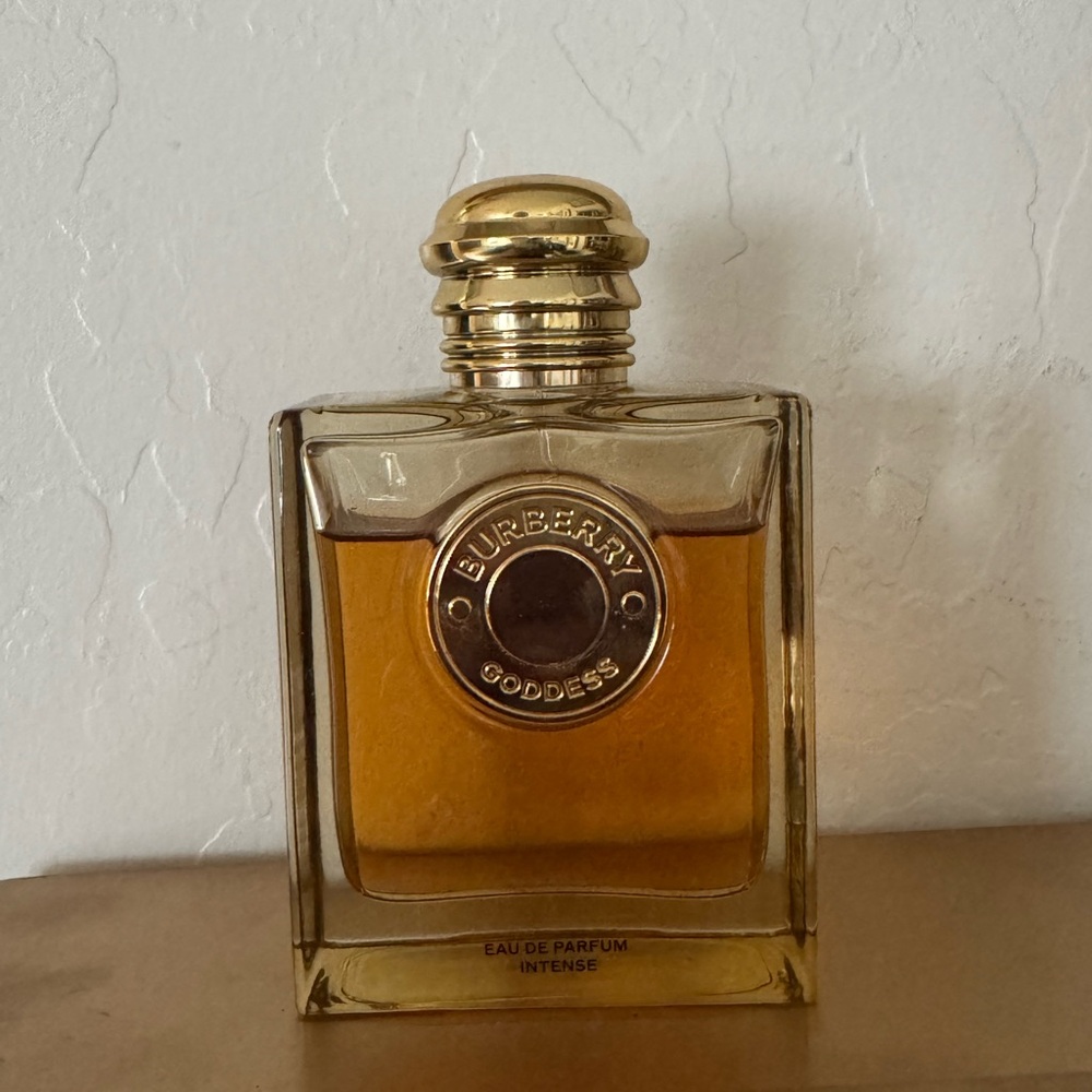 Burberry Eau de Parfum Intense -